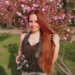 Valeria Kuznetsova - photographer with camera | Shibari Witch